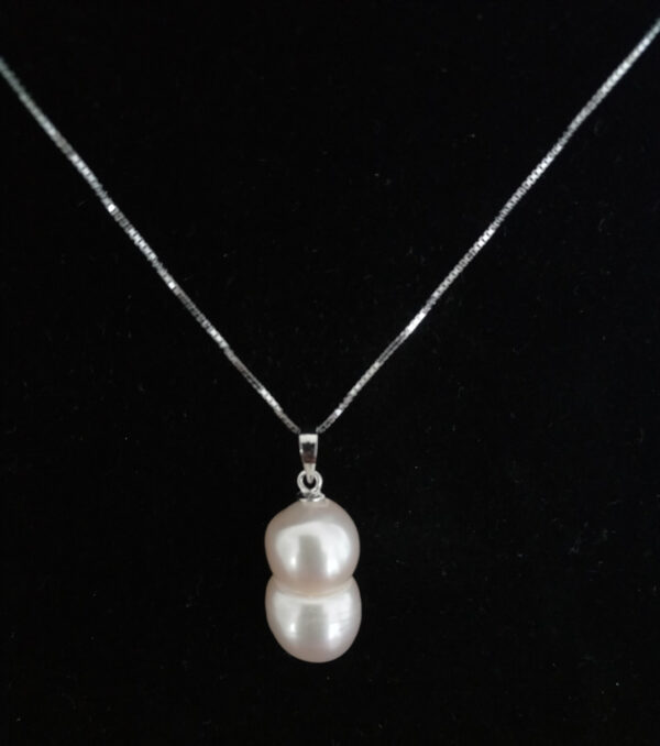 Pearl Necklace with Diamond Ball - Image 2