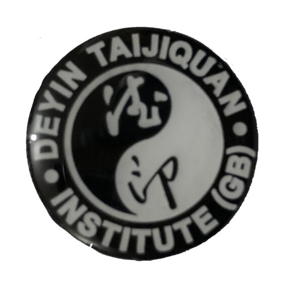 Deyin Pin Badge